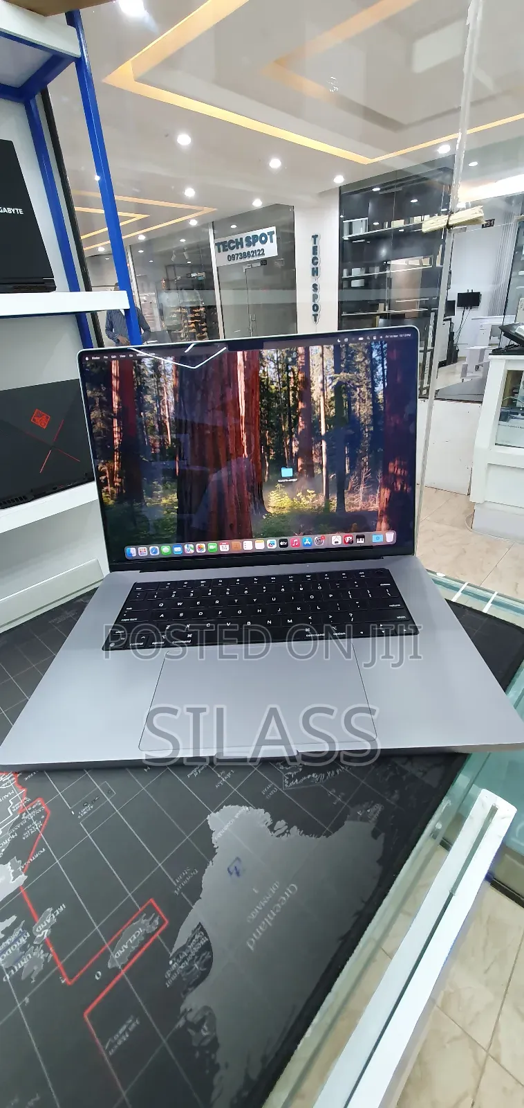 New Laptop Apple MacBook Pro 2021 M1 64GB Apple M1 Max SSD 1T