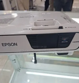 Photo - Item Weight: 2.4 Grams
Light Source Wattage: 200 Watts
Gdafo