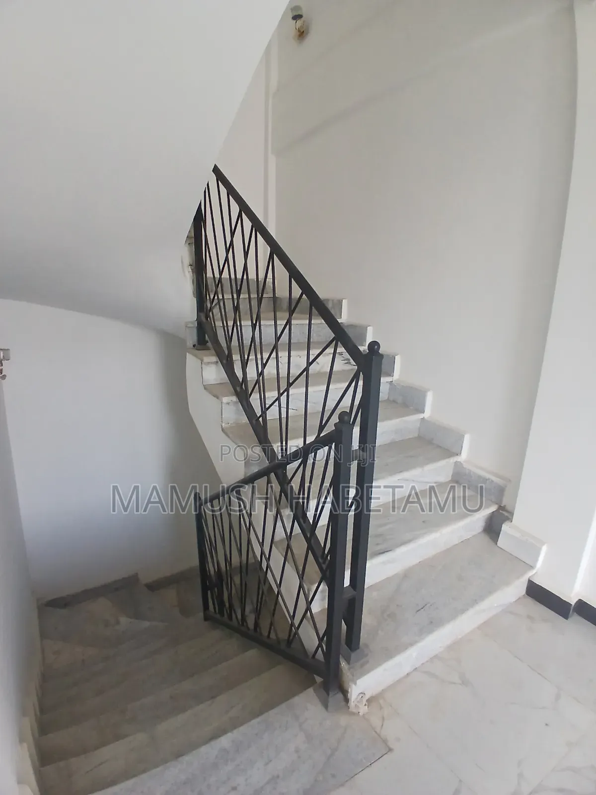 Furnished 6bdrm House in አዲስ አበባ, Nifas Silk-Lafto for sale