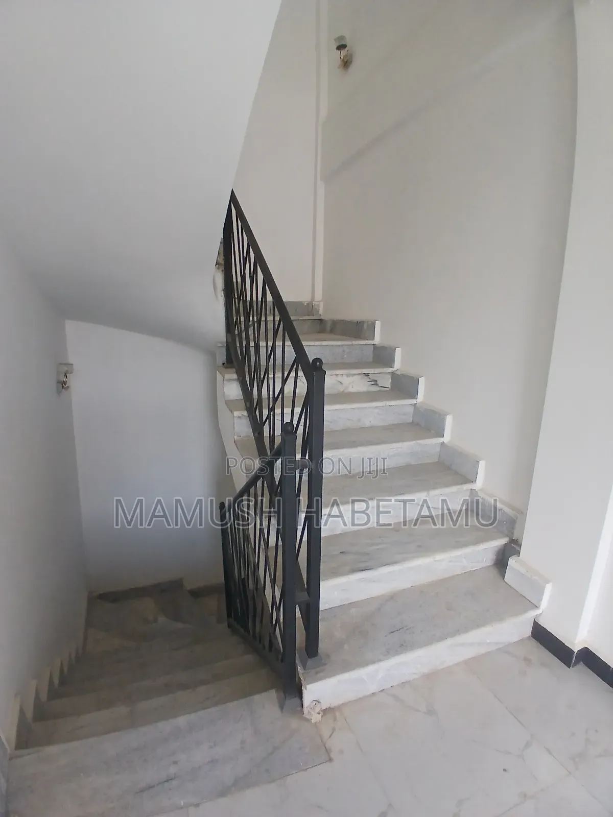 Furnished 6bdrm House in አዲስ አበባ, Nifas Silk-Lafto for sale