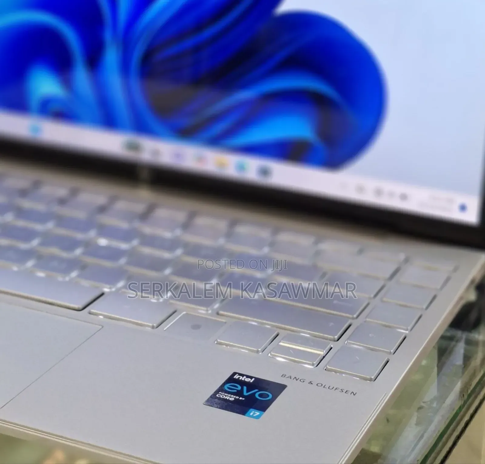 New Laptop HP Envy 13 16GB Intel Core I7 SSD 512GB