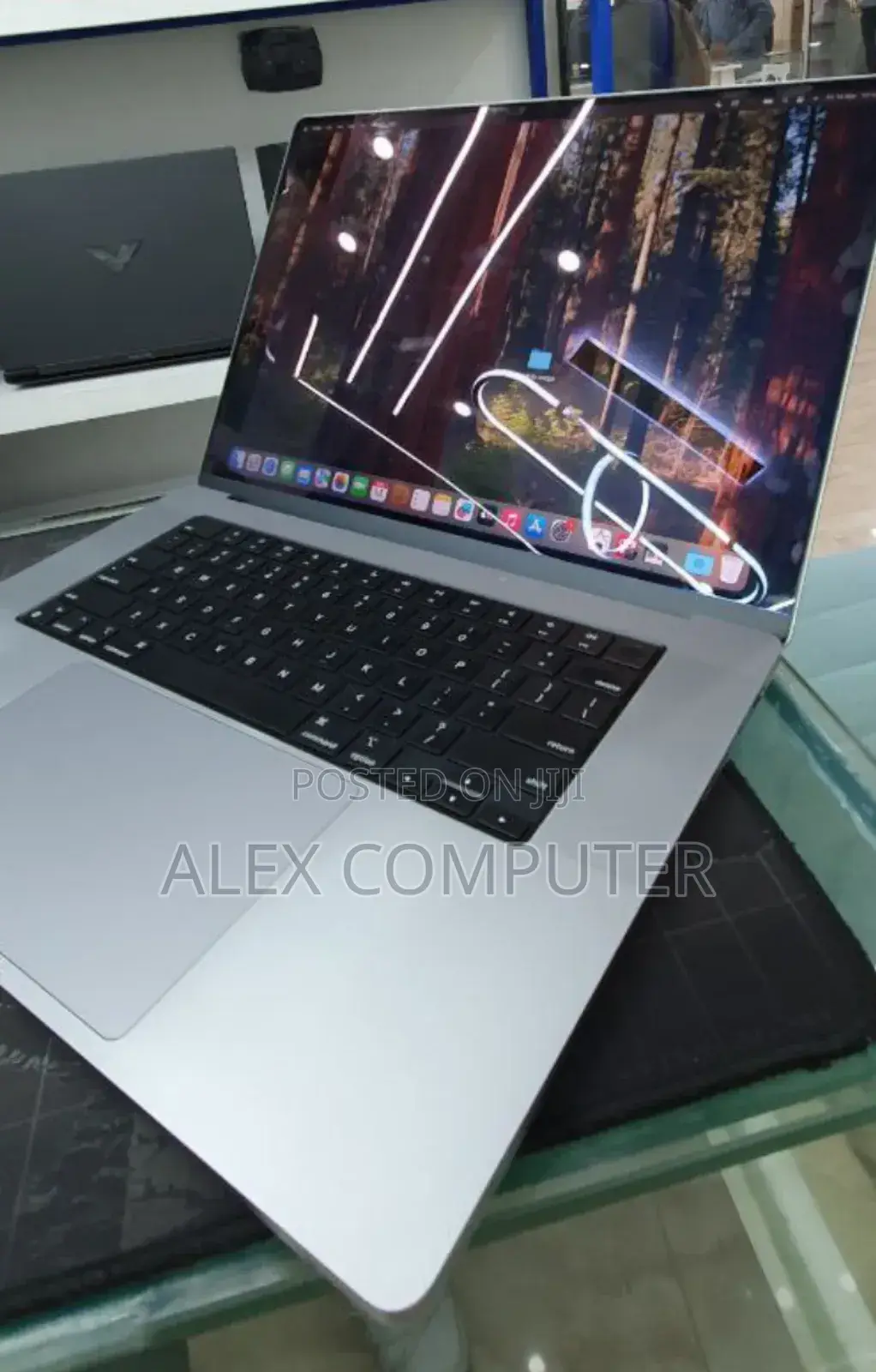 New Laptop Apple MacBook Pro M1 64GB Apple M1 Max SSD 1T