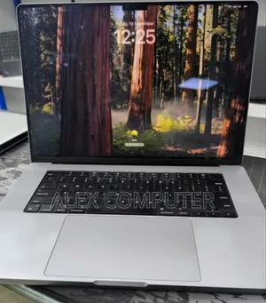 New Laptop Apple MacBook Pro 2021 M1 64GB Apple M1 Max SSD 1T