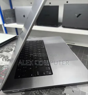 New Laptop Apple MacBook Pro 2021 M1 64GB Apple M1 Max SSD 1T