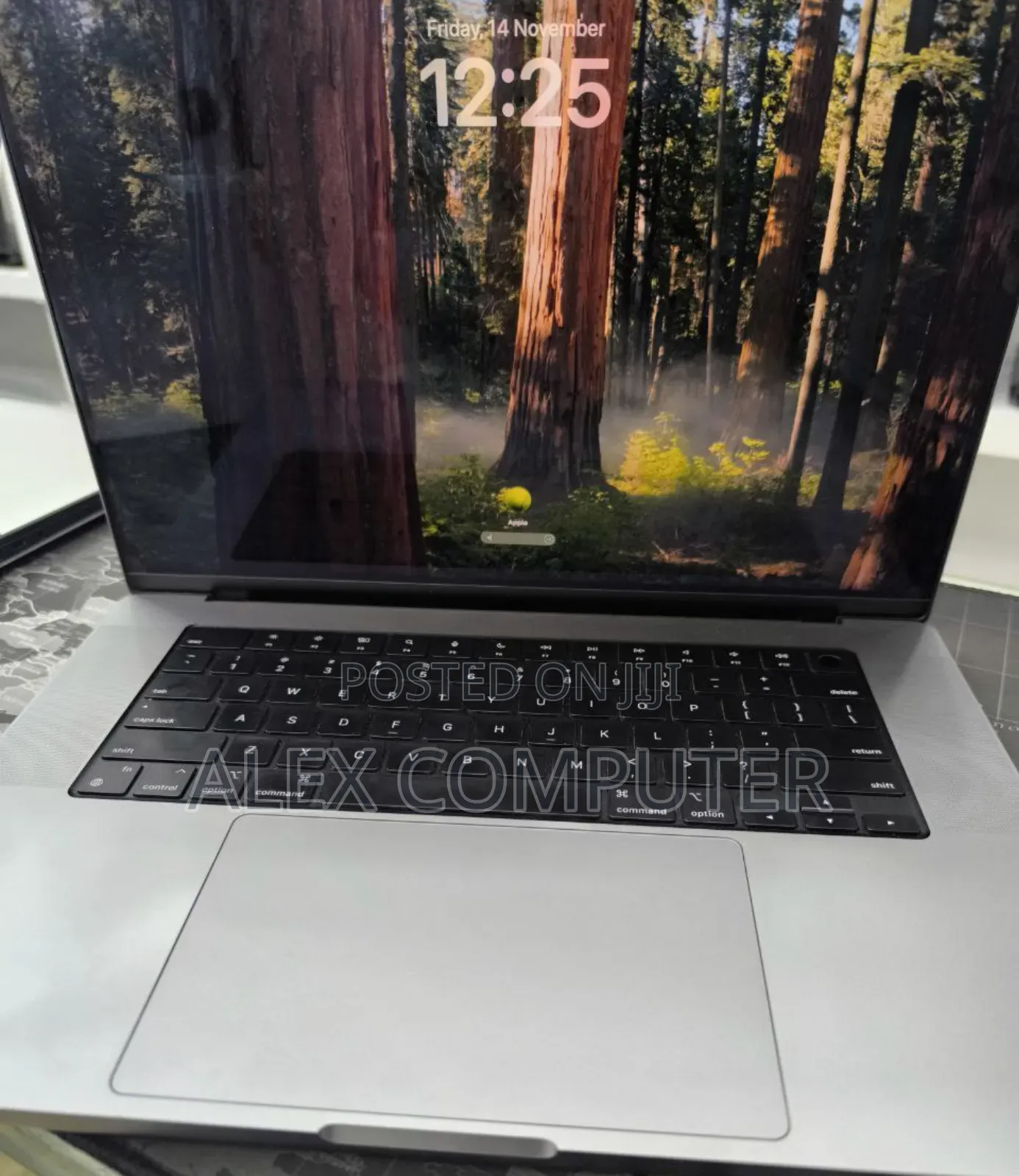 New Laptop Apple MacBook Pro 2021 M1 64GB Apple M1 Max SSD 1T