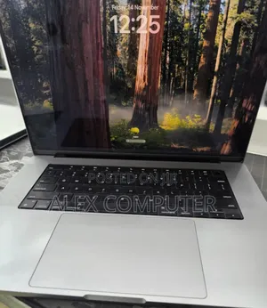 New Laptop Apple MacBook Pro 2021 M1 64GB Apple M1 Max SSD 1T