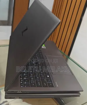 New Laptop HP ZBook 15 16GB Intel Core I7 SSD 512GB