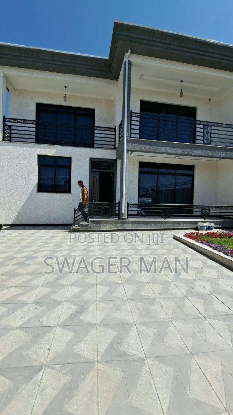 Furnished 6bdrm Townhouse/Terrace in Tafo, Yeka for sale