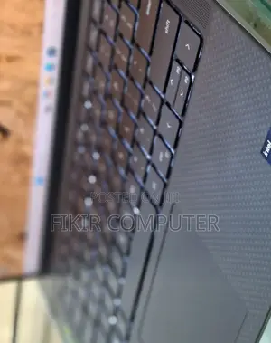 New Laptop Dell Precision 5540 32GB Intel Core I9 SSD 512GB