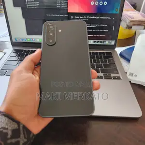 Photo - New Samsung Galaxy A26 256 GB Black