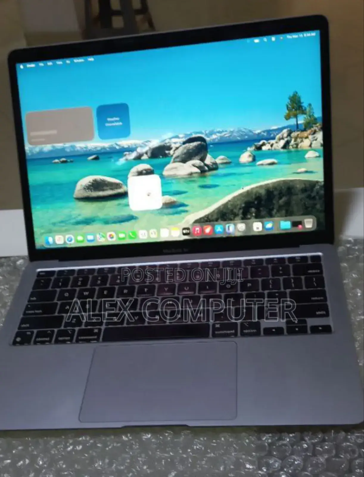 New Laptop Apple MacBook Air 2020 M1 8GB Apple M1 SSD 256GB