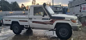 Toyota Land Cruiser 2013 White