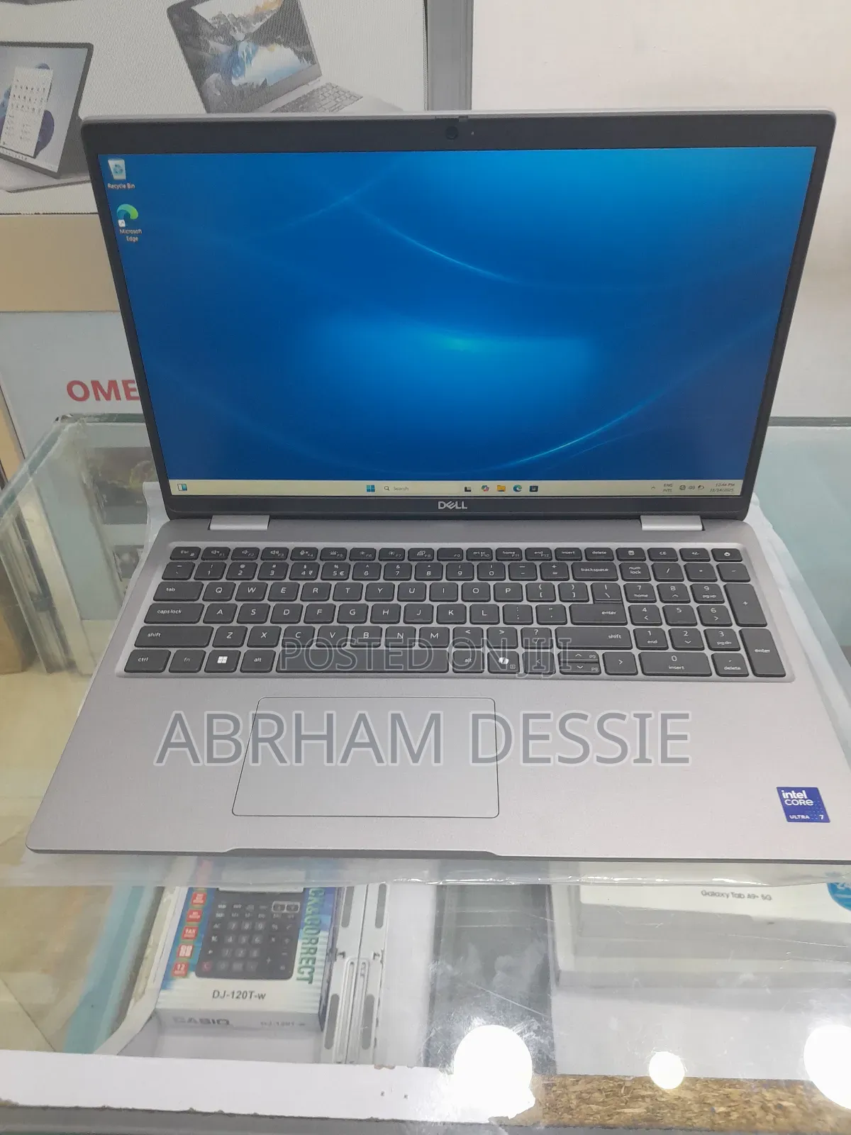 New Laptop Dell 16GB Intel Core Ultra 7 SSD 1T