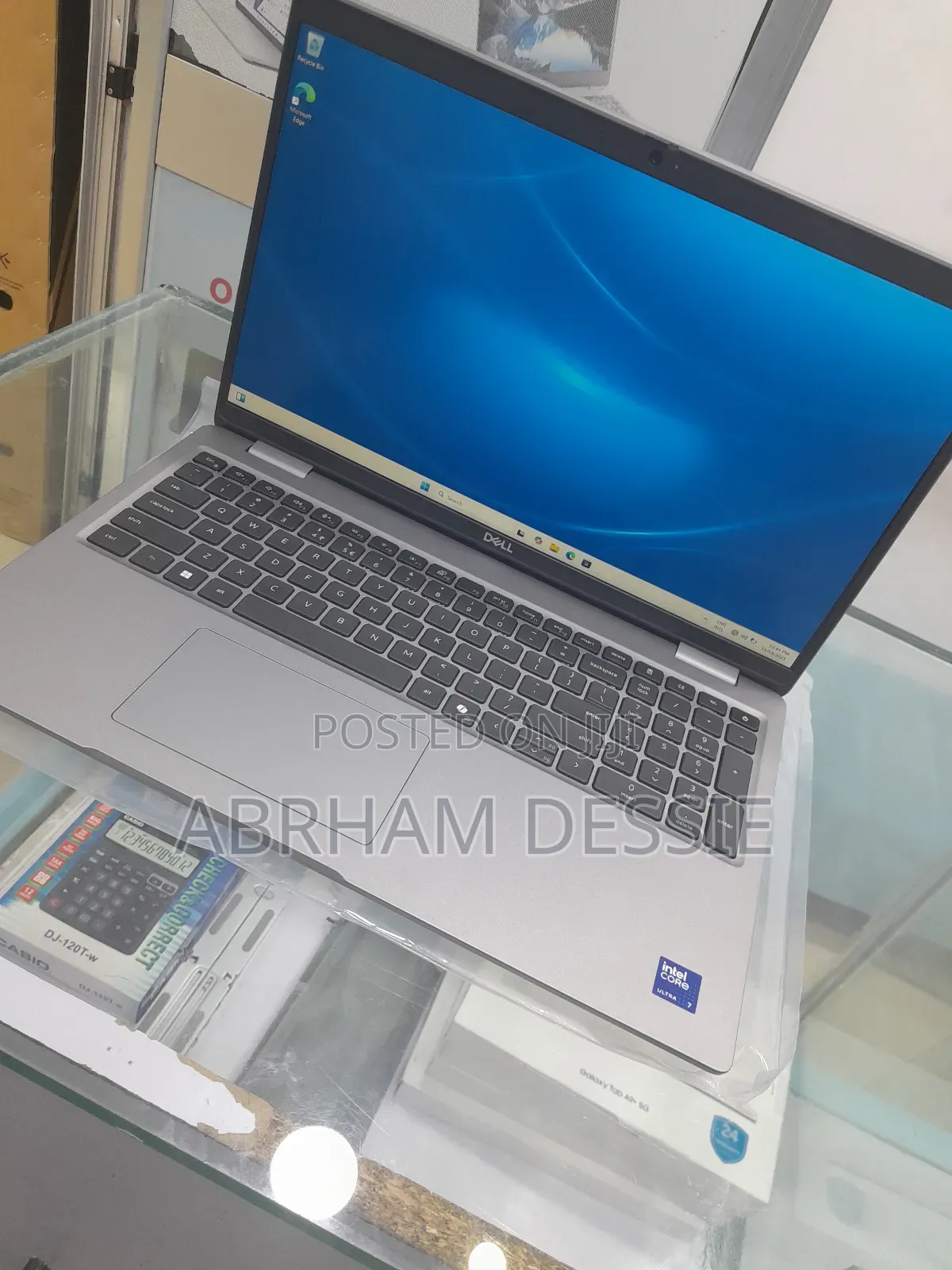 New Laptop Dell 16GB Intel Core Ultra 7 SSD 1T