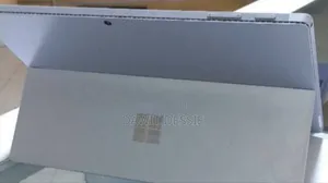 Photo - New Laptop Microsoft Surface 4GB Intel Core I5 SSD 128GB