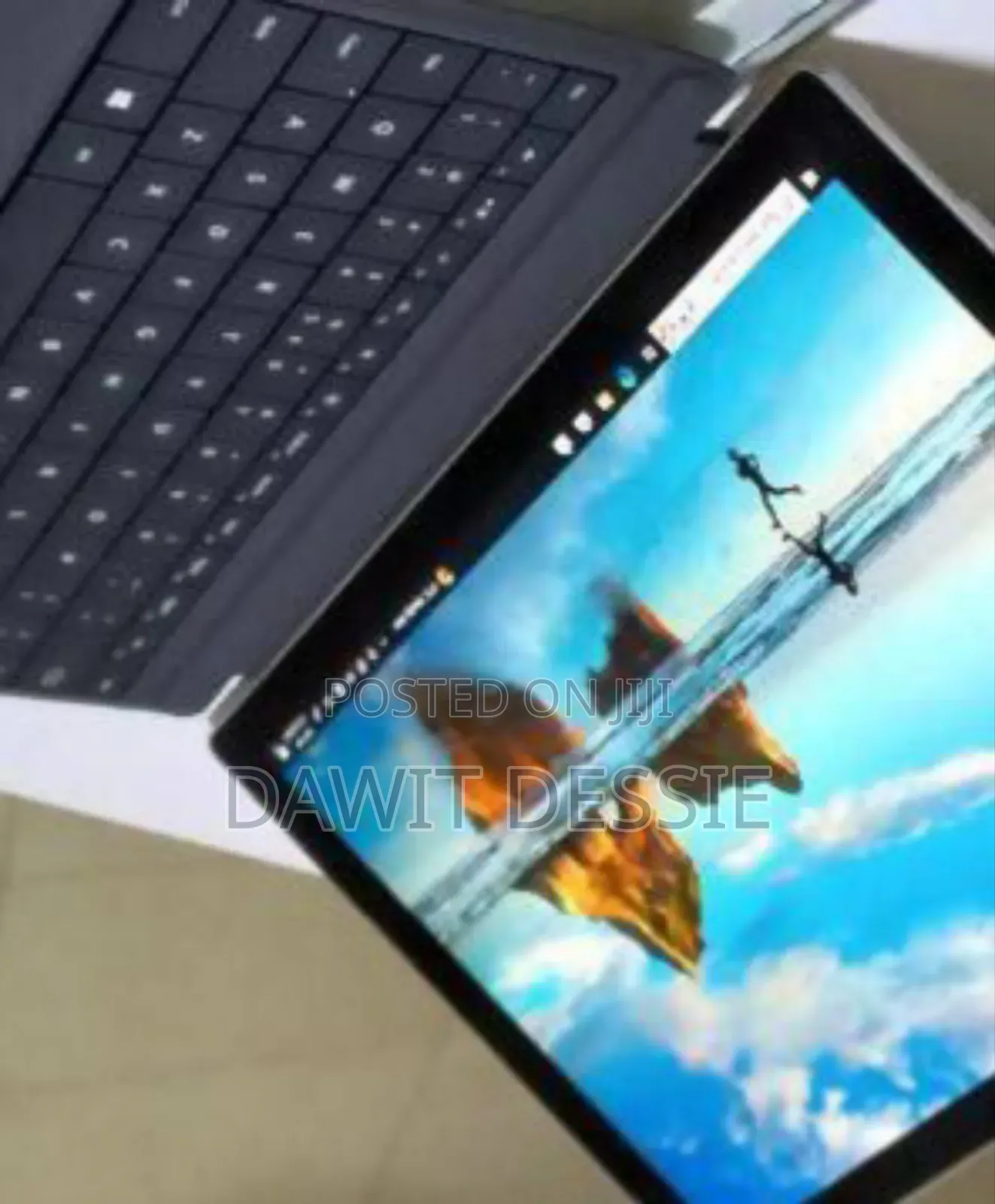 New Laptop Microsoft Surface 4GB Intel Core I5 SSD 128GB