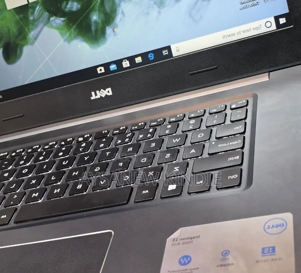 New Laptop Dell Inspiron 14 7000 8GB Intel Core I7 SSD 1T