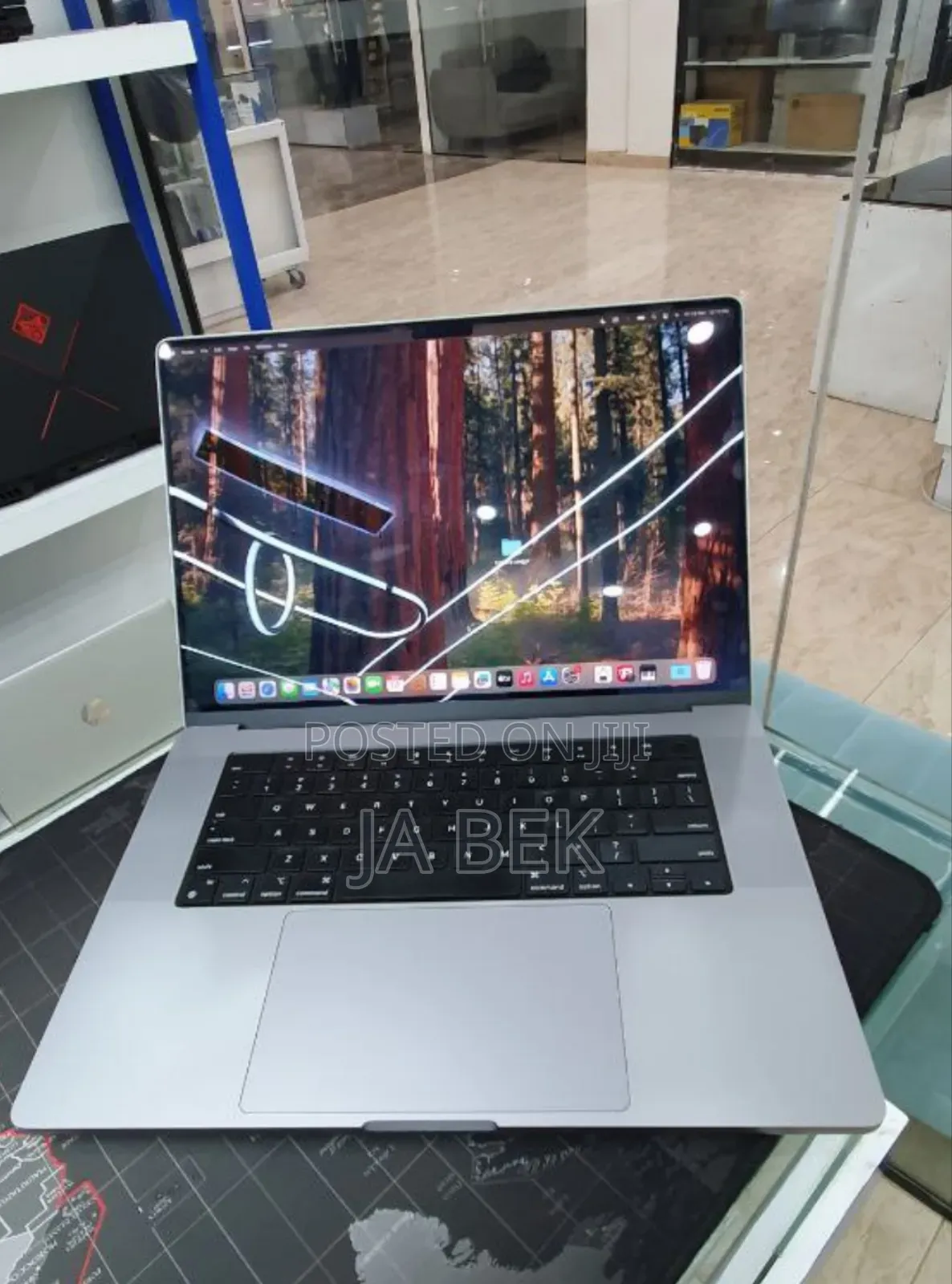 New Laptop Apple MacBook Pro M1 64GB Apple M1 Max SSD 1T