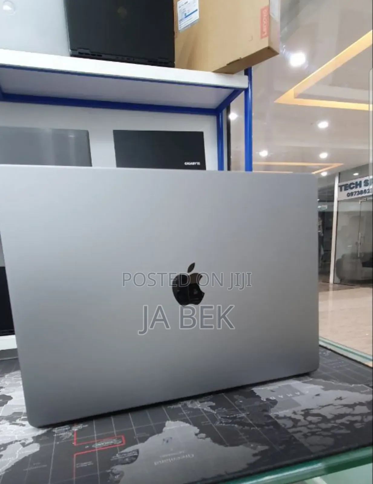 New Laptop Apple MacBook Pro M1 64GB Apple M1 Max SSD 1T