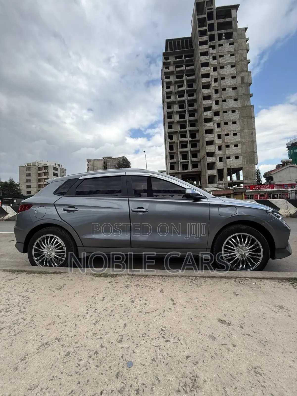 BYD E2 43 kWh 94 hp FWD 2025 Gray