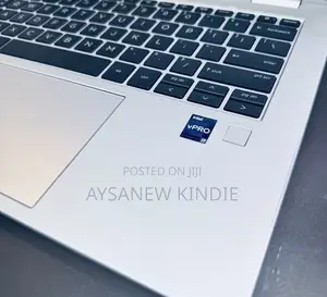 New Laptop HP EliteBook 830 G9 16GB Intel Core I7 SSD 512GB