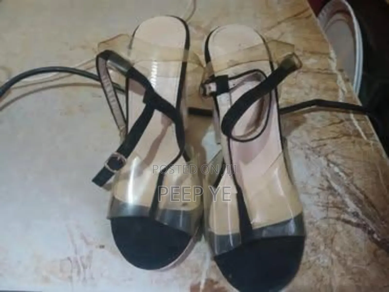 Shoe 2000 Free Delivery