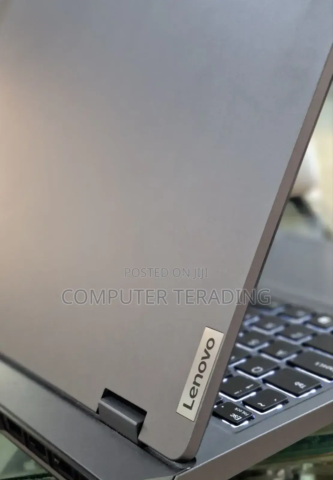 New Laptop Lenovo LOQ 15ARP9 16GB AMD Ryzen 7 SSD 1T