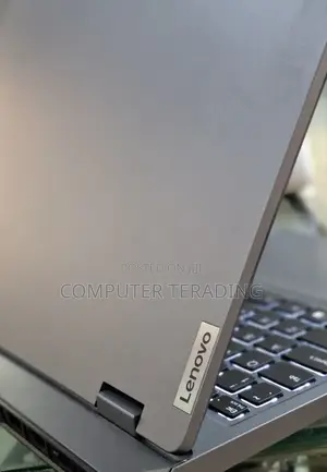 New Laptop Lenovo LOQ 15ARP9 16GB AMD Ryzen 7 SSD 1T