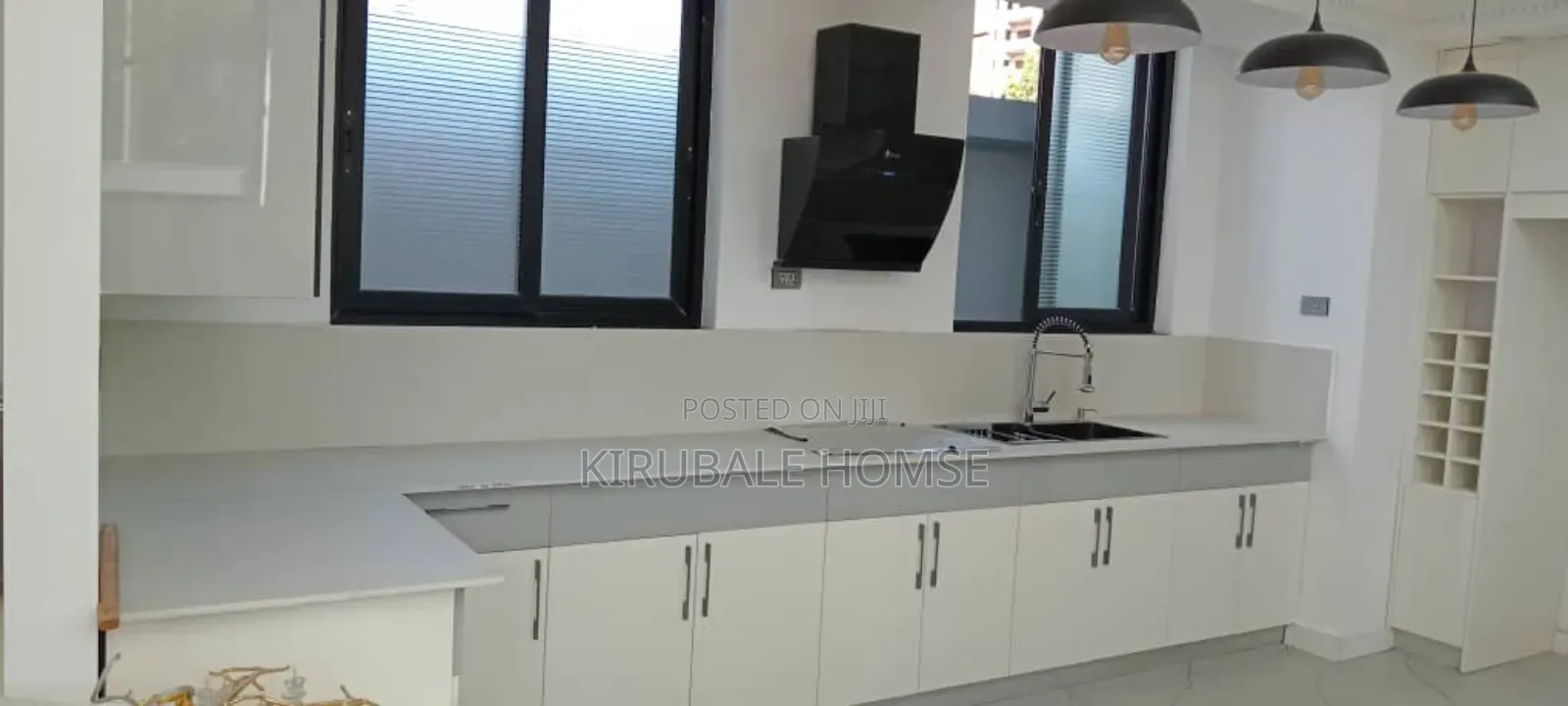 4bdrm Villa in Bola Epariale, Bole for rent