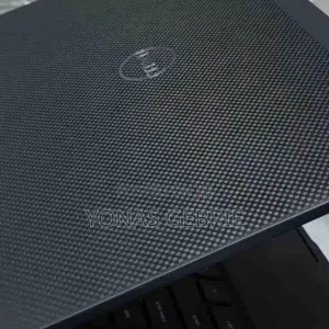 New Laptop Dell 16GB Intel Core I7 SSD 512GB
