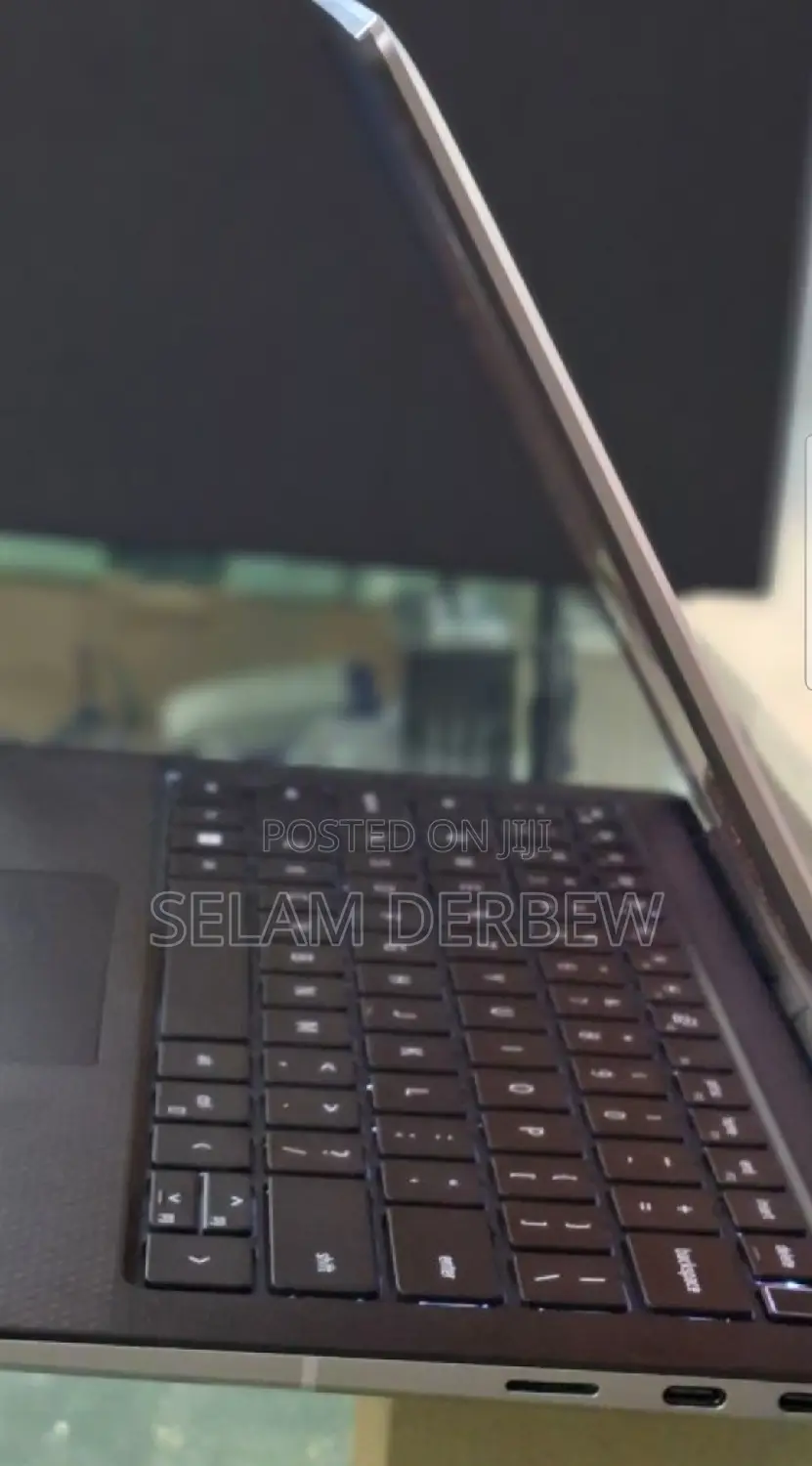 New Laptop Dell Precision 5540 32GB Intel Core I7 SSD 512GB