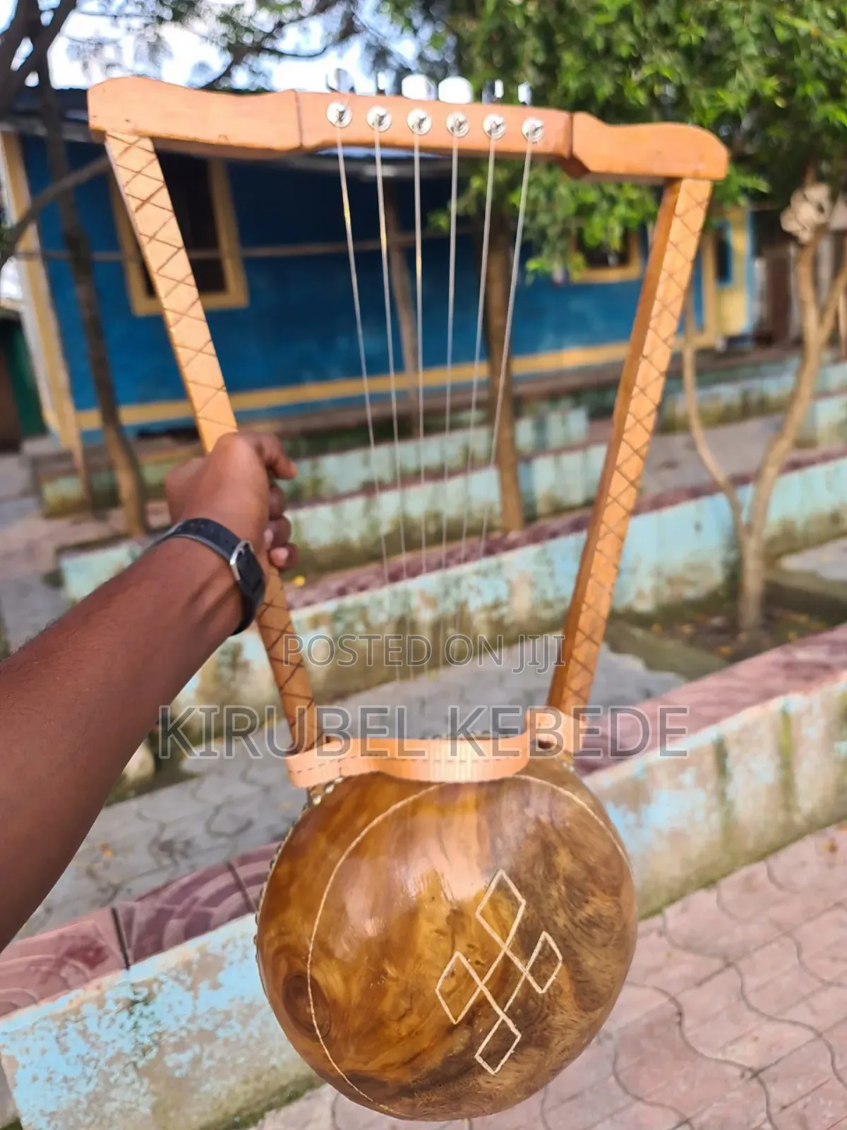 ክራር ጥራታቸውን የጠበቁ ፍልፍል ዋንዛ ገበቴ የተሰሩ (Kirar)