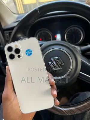 Photo - Apple iPhone 12 Pro 256 GB White