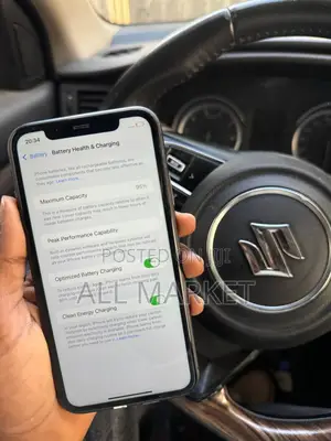 Apple iPhone 11 64 GB Black