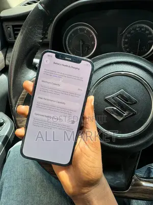 Photo - Apple iPhone 12 128 GB Black