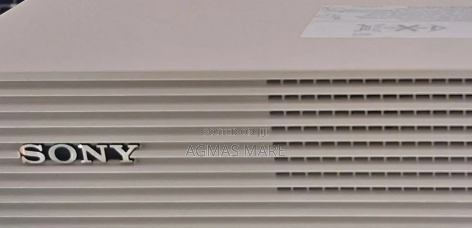 New Arrival 
Sony VPL-Dx221 Projector 
1 Piece Remains