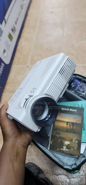 Photo - Vankiyo Projector