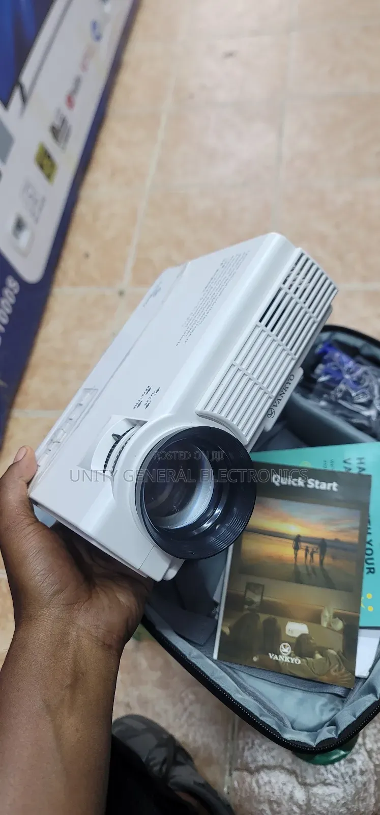 Vankiyo Projector