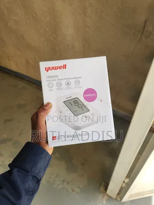 Photo - Yuwell Brand New Blood Pressuer Monitor較大digital Blood Pressuer Monito