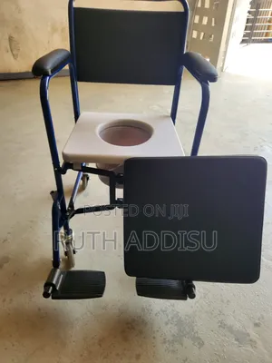 Commode Wheelchair考生toilet Wheelchair考量wheelchair使得wheelchair Medical
