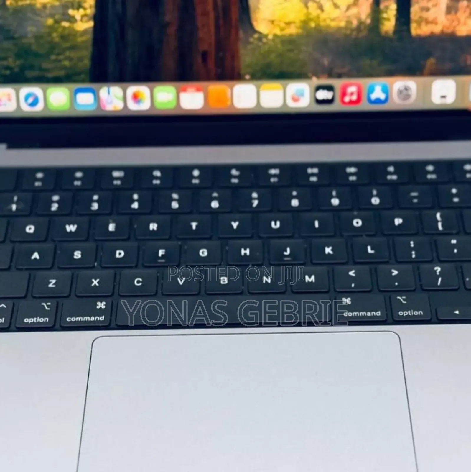 New Laptop Apple MacBook Pro M1 16GB Apple M1 Pro SSD 512GB