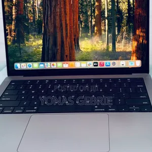 New Laptop Apple MacBook Pro M1 16GB Apple M1 Pro SSD 512GB