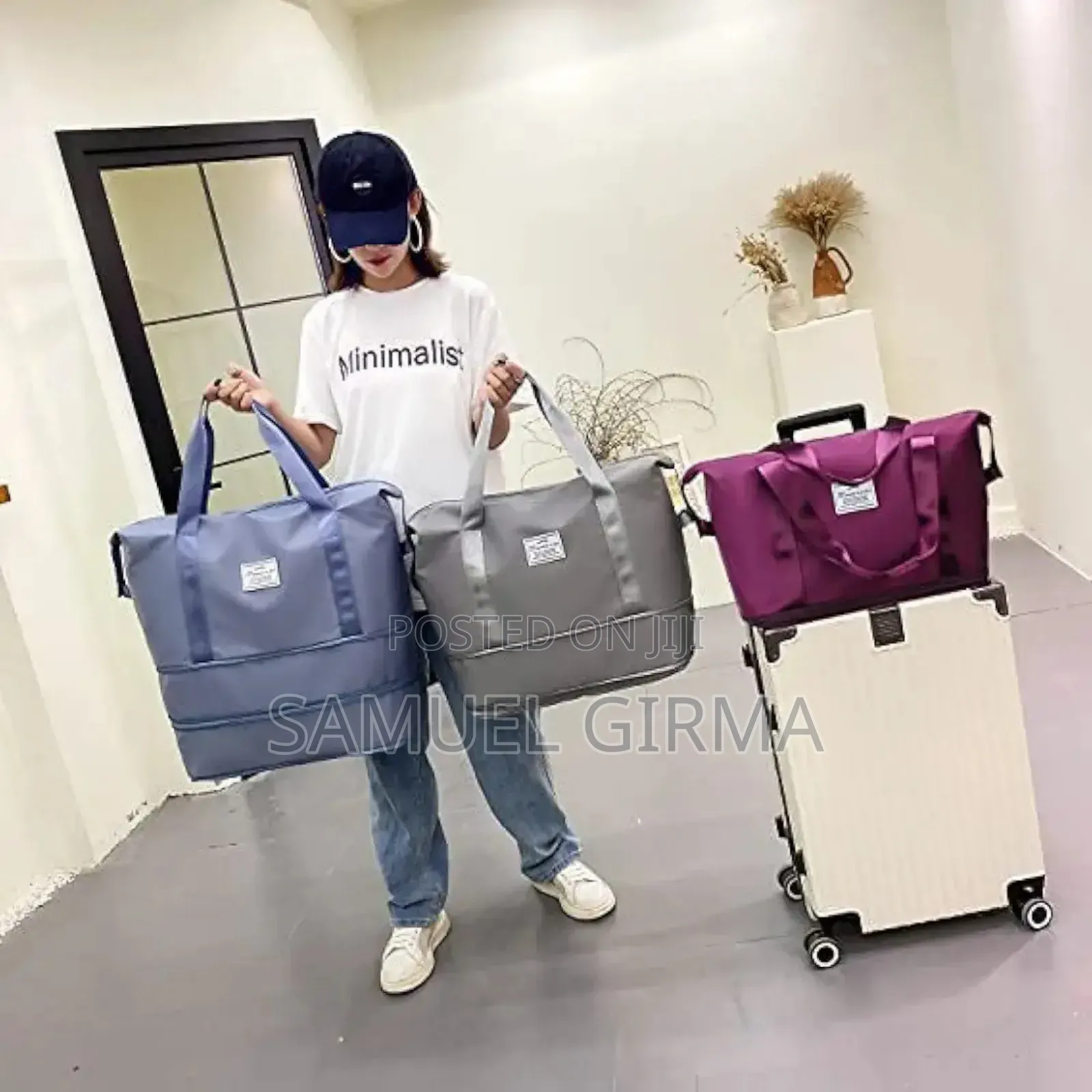 Lightweight Travel Carry Bag 
24” High Capacity