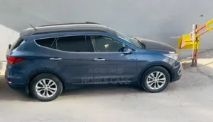 Hyundai Santa Fe 2016 Blue