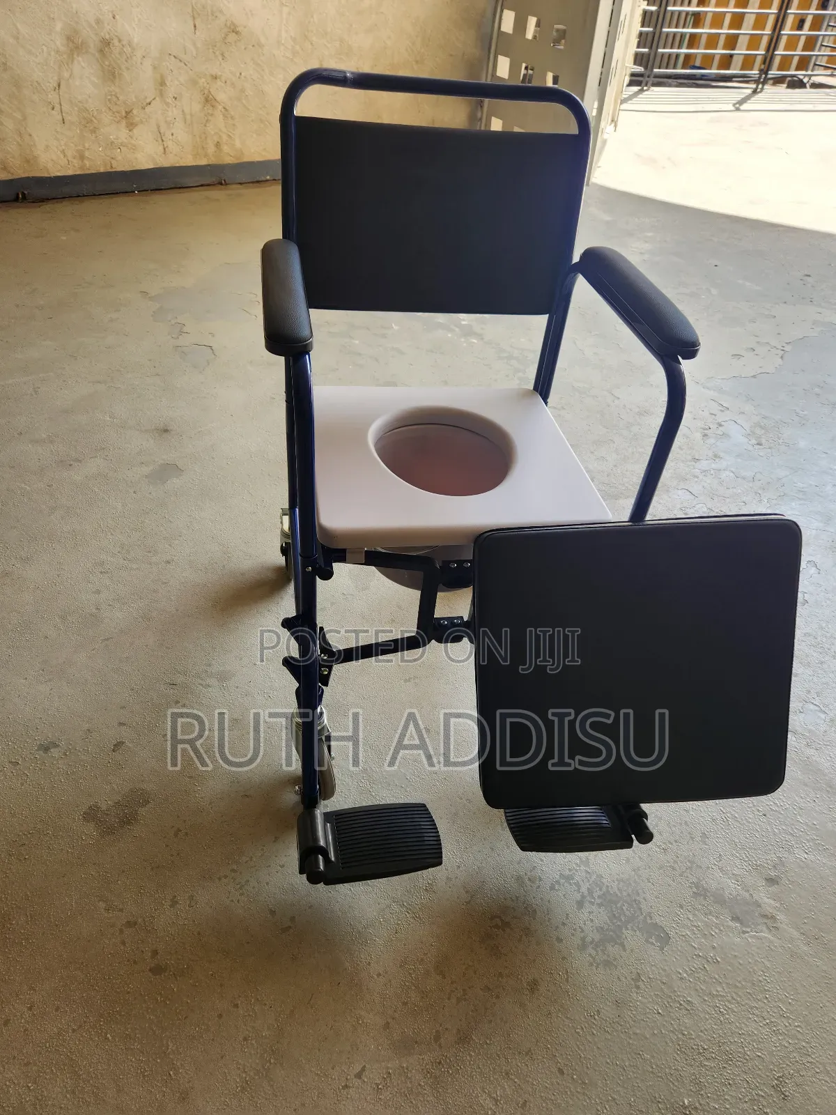 Commode Wheelchair煞車toilet Wheelchair堥了commode Wheelchair鳵不wheelchair
