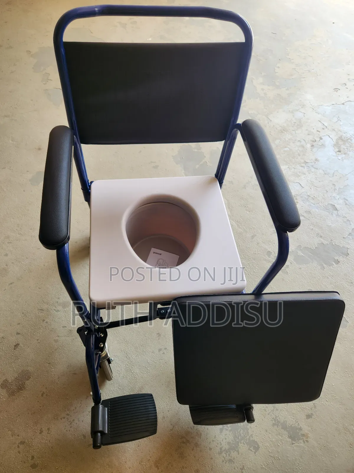 Commode Comfortable Seat朱槿wheelchair發生wheelchair忱了wheelchair Medical