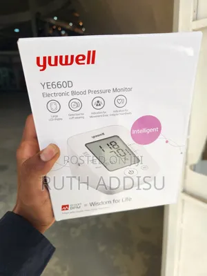 Photo - Blood Pressuer Monitor轟炸digital Blood Pressuer Monitor老婆digital Bp