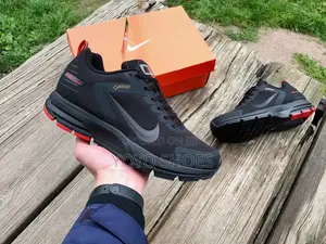 Nike Sheild Gore-Tex