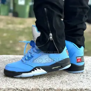 Air Jodan Unversty Blue