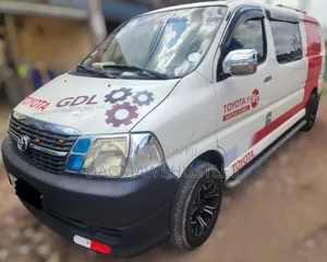 Toyota Grand HiAce 2011 White